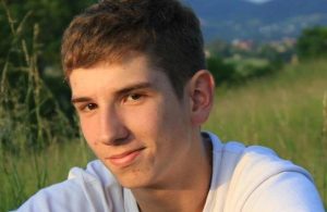 Mateusz Babik ma dopiero 18 lat. Trzeba mu pomóc w chorobie