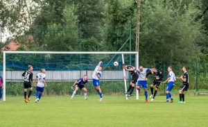 Zdjęcie z mecz Iskry z Hutnikiem (6.08)