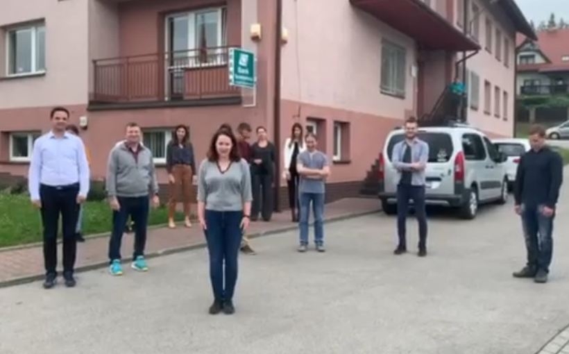 Fot. kadr z filmu na Facebook UG Stryszów