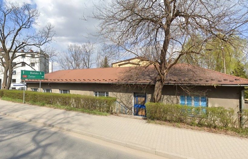 Źródło: www.google.com/maps/place/Adama+Mickiewicza+26