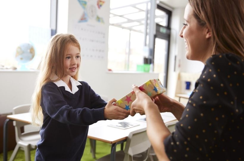 fot. 123 RF/ zdjęcie seryjne/ stockbroker